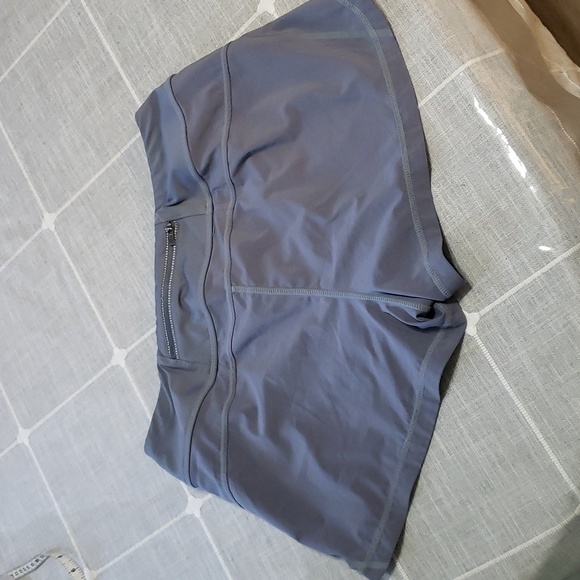 Athleta Pulse Shorts running black liner back zip pocket, Size M - Picture 3 of 12